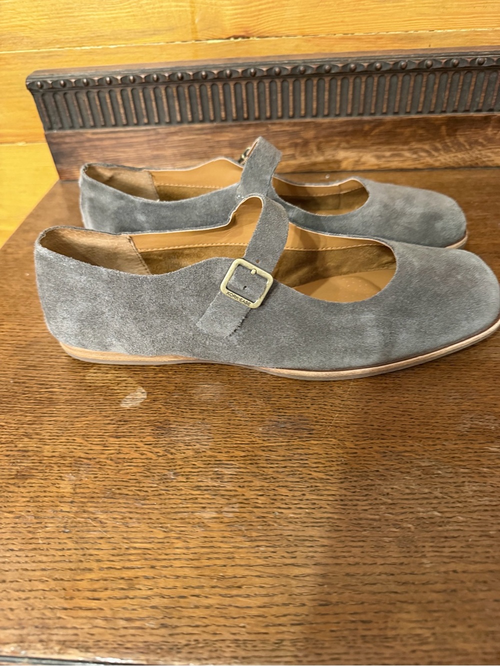 Kork-Ease Women’s Gray Suede Mary Jane Flats - Picture 4 of 11